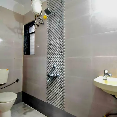 Empyrean Stay Ll 2Bhk Ll Mazzelo Villa Lonavala Ll Non Acii Pool Exterior photo