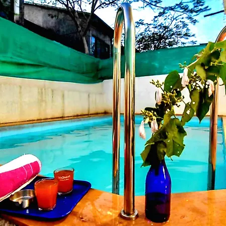 Empyrean Stay Ll 2Bhk Ll Mazzelo Villa Lonavala Ll Non Acii Pool Exterior photo