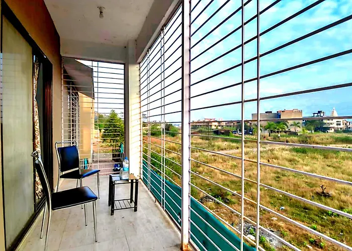 Empyrean Stay Ll 2Bhk Ll Mazzelo Villa Lonavala Ll Non Acii Pool